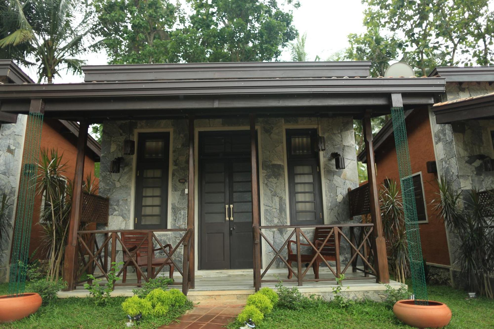 Villa Pinnawala Exterior foto